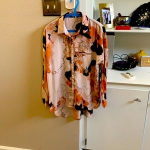 Graphic high-low shirt